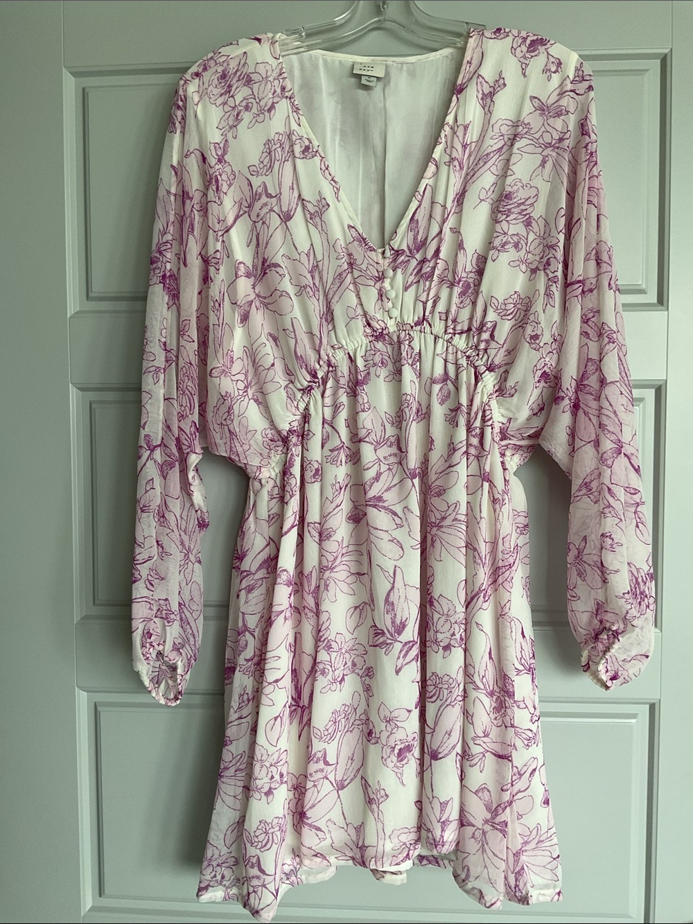 Floral V-Neck Mini Dress in Light Pink - Picture 6 of 8